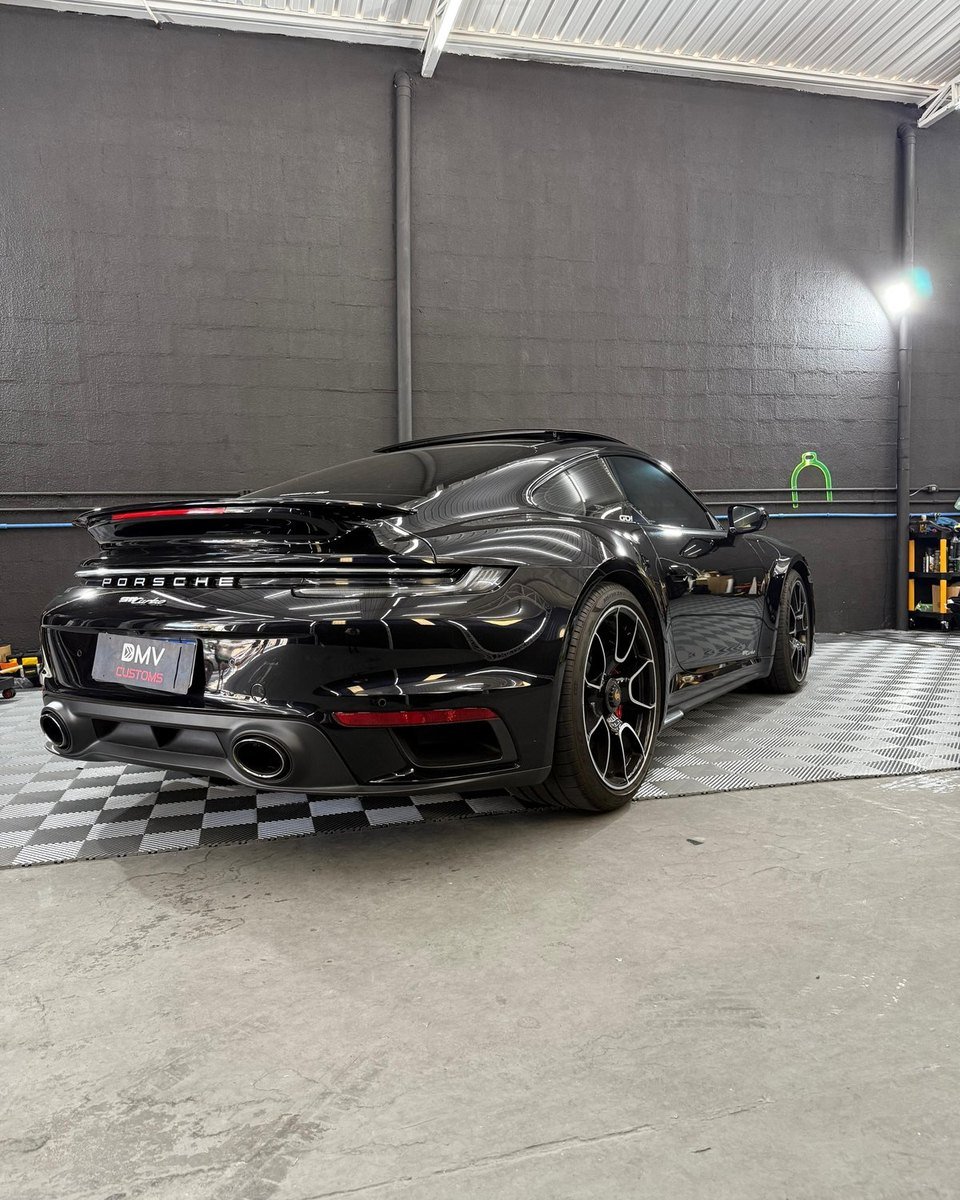 Porsche 911 Turbo preto — PPF e vitrificação DMV Customs